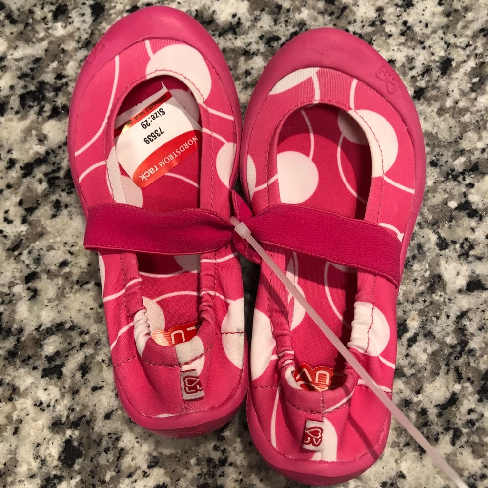 Little girls shoes
